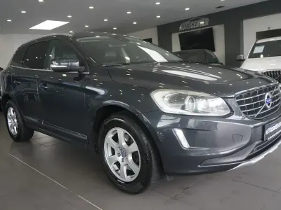 Gebraucht Volvo XC60 Summum 215 PS (158 kW) 2014 Savile grey / metallic SUV