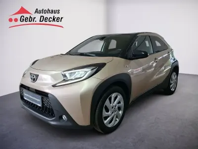 Gebraucht Toyota Aygo X Pulse 72 PS (52 kW) 2022 Beige SUV