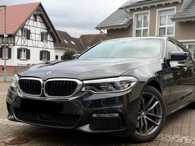 Schwarz Gebraucht 2019 BMW 530e M Sport Limousine | 14.000 €