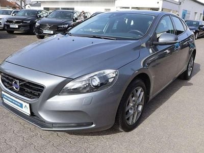 Gebraucht Volvo V40 Kinetic 150 PS (110 kW) 2016 Osmium grey Limousine