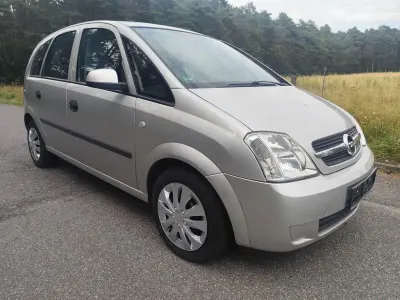 Gebraucht Opel Meriva 101 PS (74 kW) 2004 Silber Van / Kleinbus