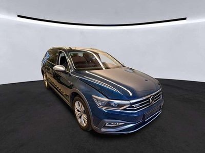 Gebraucht VW Passat Alltrack 200 PS (147 kW) 2021 Aquamarinblau metallic Kombi