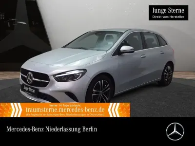 Gebraucht Mercedes B200 Advanced 163 PS (119 kW) 2025 Silber Van / Kleinbus