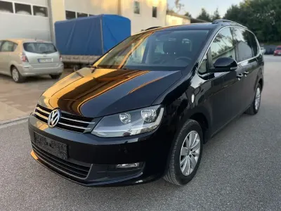 Gebraucht VW Sharan Comfortline 150 PS (110 kW) 2014 Schwarz Van / Kleinbus