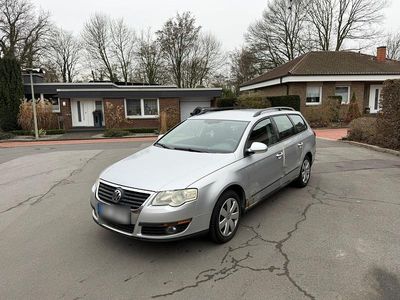 Gebraucht VW Passat 115 PS (84 kW) 2007 Orange Kombi