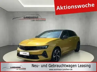 Gebraucht Opel Astra 131 PS (96 kW) 2024 Kult gelb (metallic) Kleinwagen