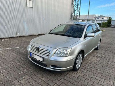 gebraucht Toyota Avensis 1.8 VVT-i Combi