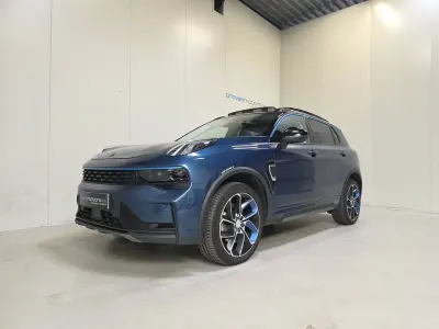 Gebraucht Lynk & Co 01
