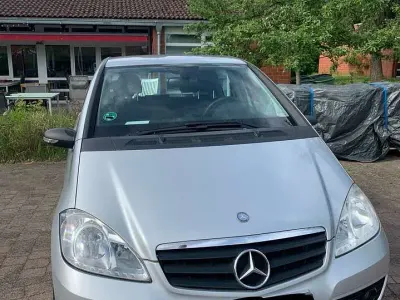 Gebraucht Mercedes A150 95 PS (69 kW) 2009 Grau Limousine