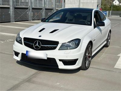 Mercedes C63 AMG