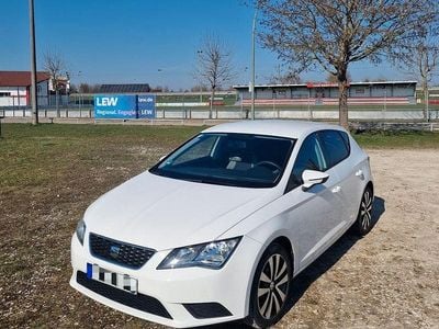 Gebraucht Seat Leon 105 PS (77 kW) 2013 Weiß Limousine