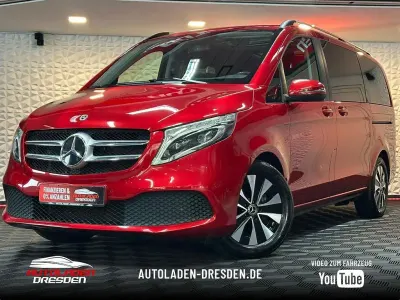 Gebraucht Mercedes V250 190 PS (139 kW) 2022 Rot Van / Kleinbus