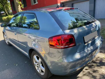 Gebraucht Audi A3 Ambition 105 PS (77 kW) 2011 Grau Kleinwagen