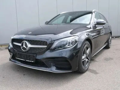Używany Mercedes C220 AMG line 194 KM (142 kW) 2020 Szary Sedan/Limuzyna