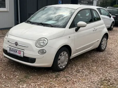 Gebraucht Fiat 500 Pop 69 PS (50 kW) 2010 Bianco bianco/ bossa nova/calc Kleinwagen