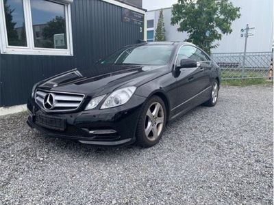 gebraucht Mercedes E250 CGI AMG BlueEfficiency/NAVI/PDC/SHZ/PANO