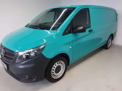 Gebraucht Mercedes Vito 136 PS (100 kW) 2021 Grün Van