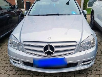 Gebraucht Mercedes 200 184 PS (135 kW) 2010 Grau Limousine