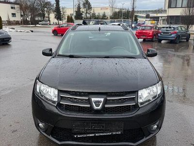 Gebraucht Dacia Logan MCV Celebration 90 PS (66 kW) 2015 Schwarz Kombi