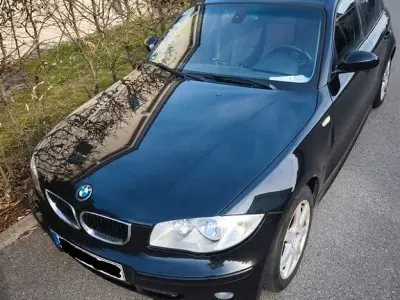 Brugt BMW 118 Performance 122 HK (89 kW) 2005 Sort Hatchback