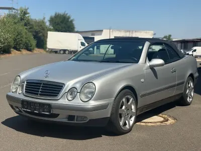Gebraucht Mercedes CLK230 Elegance 193 PS (141 kW) 1999 Silber Cabrio