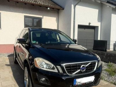 Second-hand Volvo XC60 Summum 205 CP (150 kW) 2009 Negru SUV