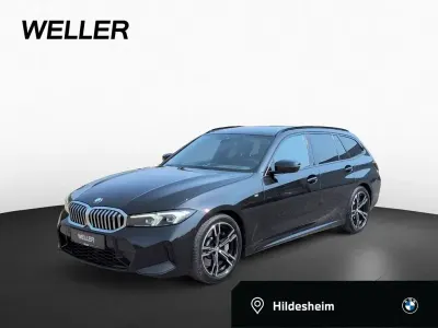 Gebraucht BMW 330 M Sport 245 PS (180 kW) 2022 Black sapphire metallic (schwarz) Kombi