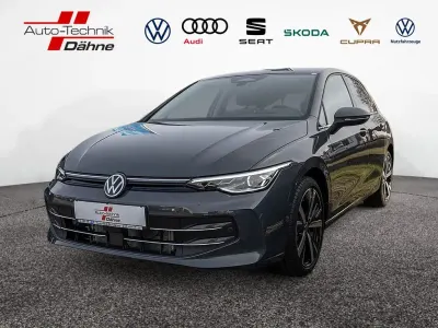 Neu VW Golf VIII Style 150 PS (110 kW) 2025 Grau Limousine
