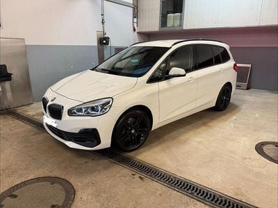 Gebraucht BMW 218 Gran Tourer Sport Line 140 PS (102 kW) 2018 Weiß Van / Kleinbus