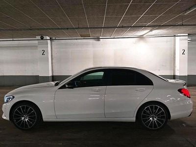 Gebraucht Mercedes C200 AMG 184 PS (135 kW) 2016 Weiß Limousine