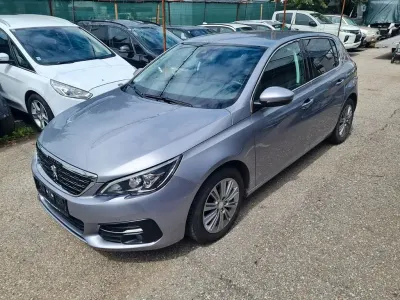 Gebraucht Peugeot 308 Access 99 PS (72 kW) 2018 Grau Limousine