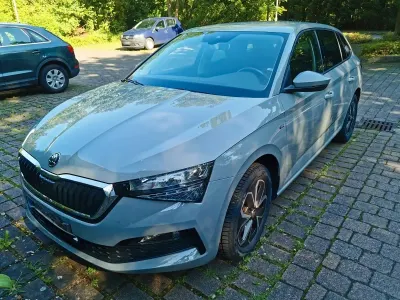 Gebraucht Skoda Scala Drive 116 PS (85 kW) 2020 Grau Kleinwagen