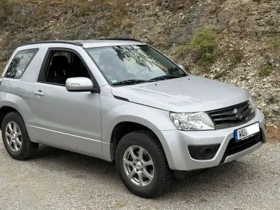 Gebraucht Suzuki Grand Vitara City 106 PS (77 kW) 2014 Silber SUV