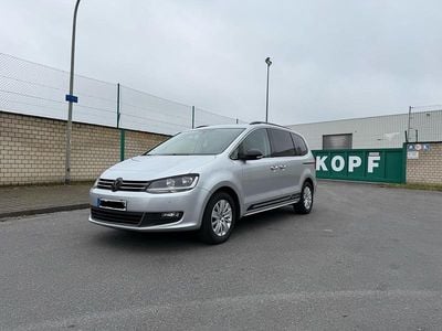 Gebraucht VW Sharan Trendline 140 PS (102 kW) 2010 Silber Van / Kleinbus