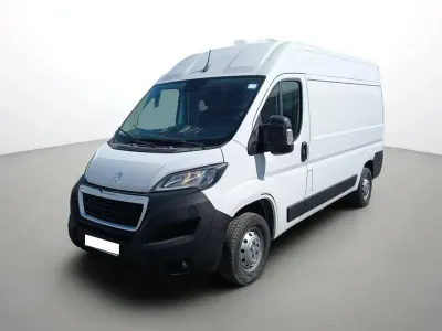 Używany Peugeot Boxer 140 KM (102 kW) 2023 Biały Van