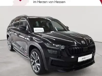 Gebraucht Skoda Kodiaq SportLine 150 PS (110 kW) 2023 Blackmagic perleffekt SUV