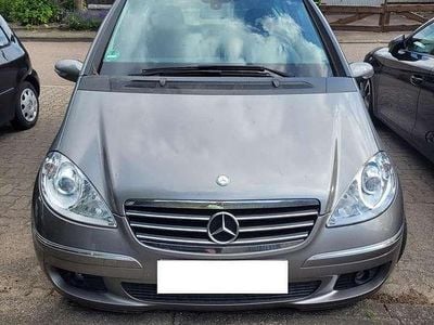Mercedes A200