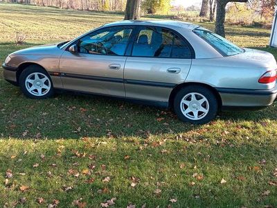 Opel Omega