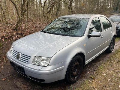 Gebraucht VW Bora 105 PS (77 kW) 1999 Silber Limousine
