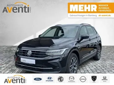 Gebraucht VW Tiguan Life 150 PS (110 kW) 2023 Schwarz SUV