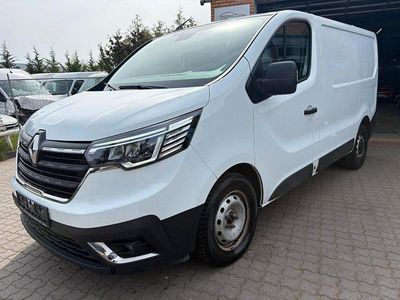 Second-hand Renault Trafic 110 CP (80 kW) 2022 Monovolum