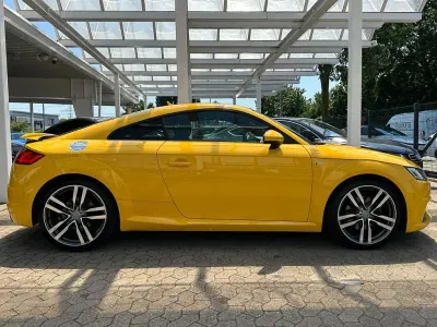 Gebraucht Audi TT S-Line 230 PS (169 kW) 2015 Gelb Coupé