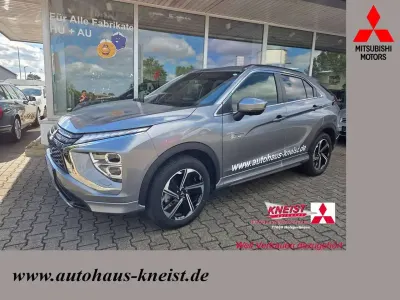 Gebraucht Mitsubishi Eclipse Cross Plus 98 PS (72 kW) 2022 Platinum grau SUV