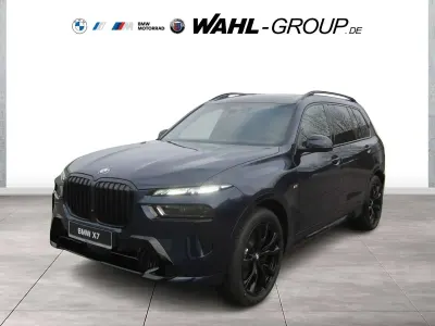 Neu BMW X7 M Sport 340 PS (250 kW) 2025 Grau SUV