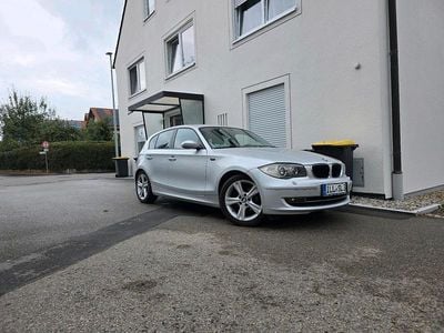 Gebraucht BMW 118 147 PS (108 kW) 2007 Silber Kleinwagen