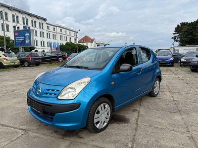 Nissan Pixo