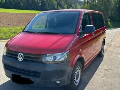 Gebraucht VW Transporter 114 PS (83 kW) 2014 Rot Van