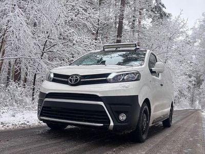 Gebraucht Toyota Proace Comfort 122 PS (89 kW) 2017 Weiß Van / Kleinbus