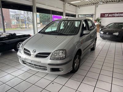 Gebraucht Nissan Almera Tino Acenta+ 116 PS (85 kW) 2004 Silber Van / Kleinbus