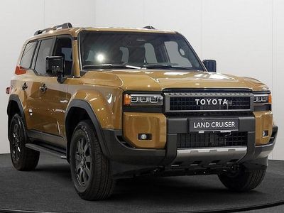 Nuova Toyota Land Cruiser Executive 205 CV (150 kW) 2026 Beige SUV